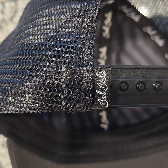 BAD BIRDIE LOGO SNAPBACK TRUCKER HAT. BLACK. - Picture 4 of 8